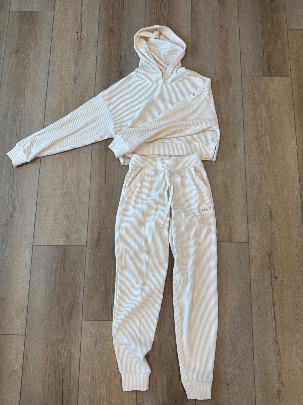 ALO Yoga Cream Ribbed Jogger Set - Hoodie & Track Pants